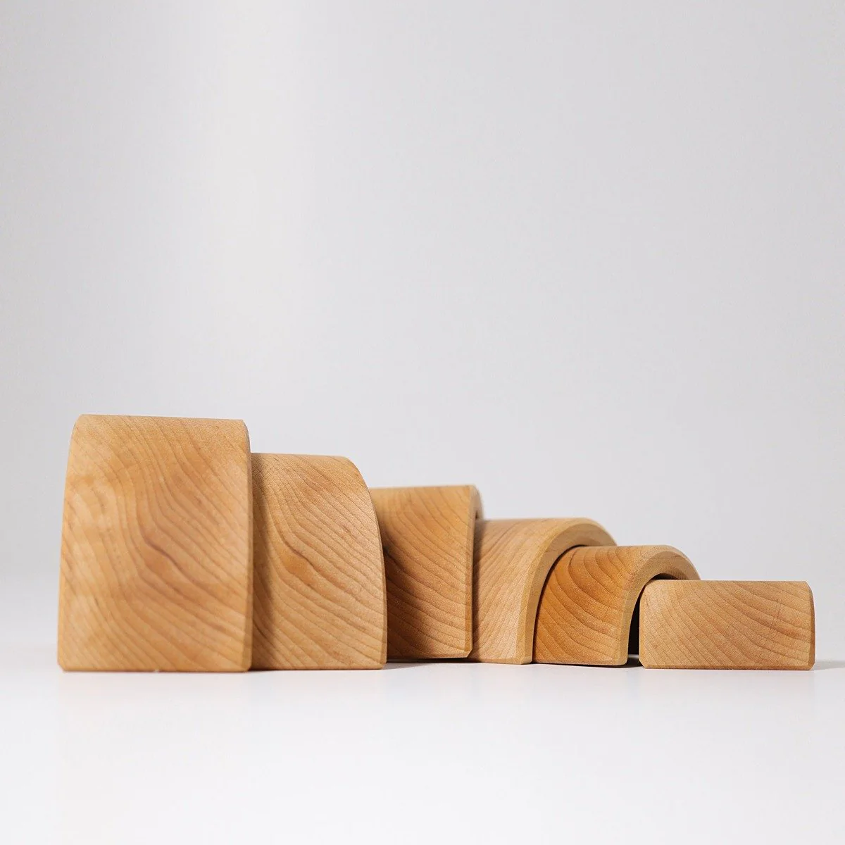 Grimm's Rainbow Natural Tunnel Medium 6 Pieces - Image 10